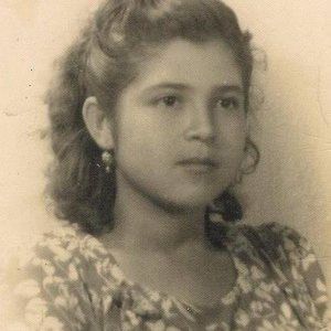 Meet your Posher, Maria